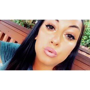 Meet your Posher, Bethany